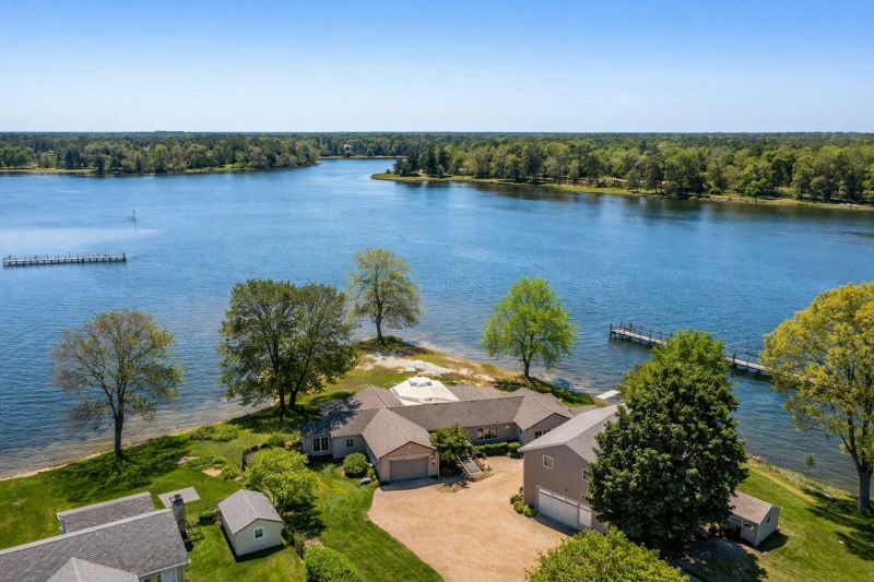 Av Installation detail